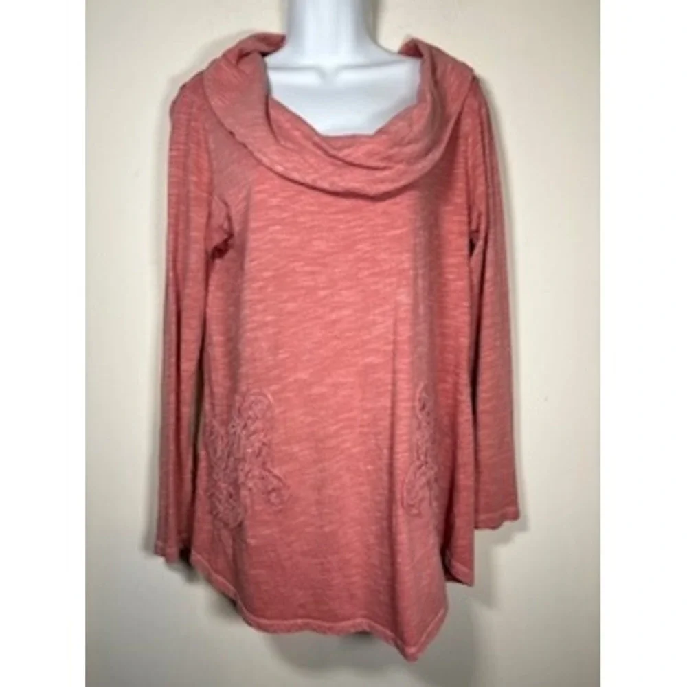 Soft Surroundings Top Medium Pink Cowl Neck Slub Knit Floral Embroidery Boho - Picture 1 of 8